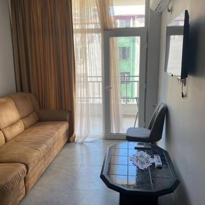 Location d'un appartement confortable et meublé, 45 m², Batoumi, Géorgie