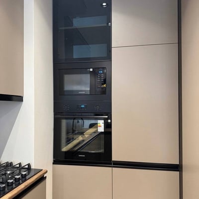 Location d'un appartement lumineux et moderne, 62 m², Black Sea Tower, Batoumi, Géorgie