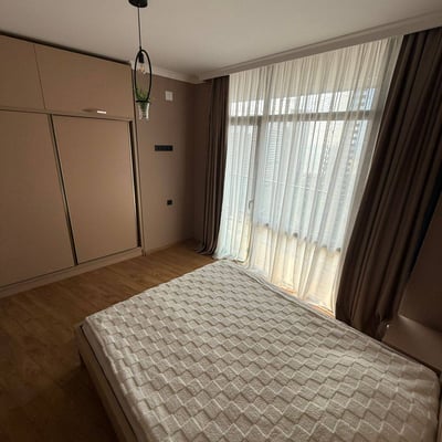 Location d'un appartement lumineux et spacieux avec belle vue, 80 m², Black Sea Tower, Batoumi, Géorgie