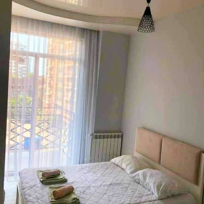 Vermietung einer möblierten Wohnung, 40 m², Batumi, Georgien
