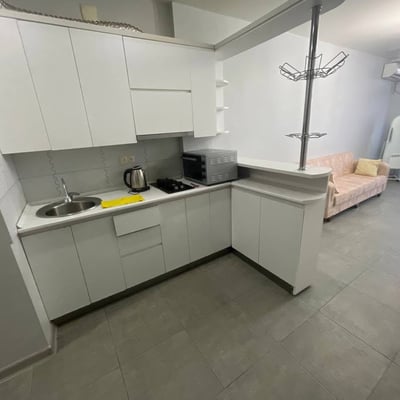 Alquiler de apartamento acogedor y amueblado, Batumi, Georgia