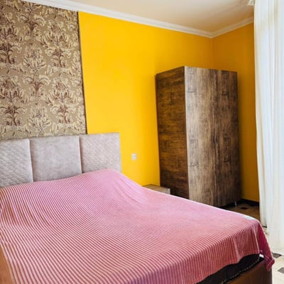 Location d'un appartement lumineux, 50 m², Batoumi, Géorgie