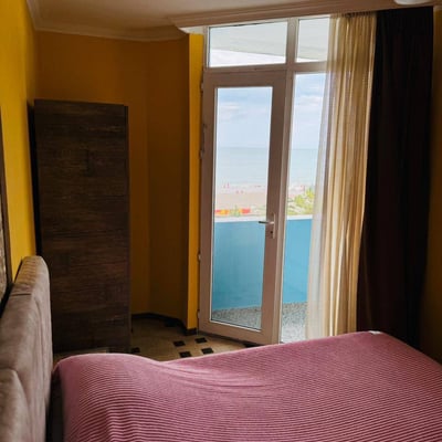 Location d'un appartement confortable et entièrement meublé, Batoumi, Géorgie