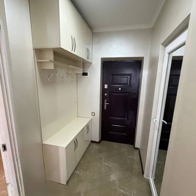 Аренда светлой, комфортной квартиры с балконом, 45 м², Батуми, Грузия