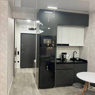 Alquiler de estudio acogedor y compacto con balcón, 35 m², Batumi, Georgia