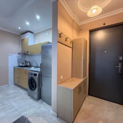 Vermietung einer gemütlichen, geräumigen Wohnung, 90 m², Alt-Batumi, Batumi, Georgien