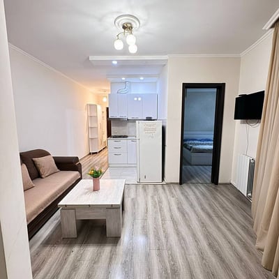 Location d'un appartement meublé et confortable, 45 m², Batoumi, Géorgie