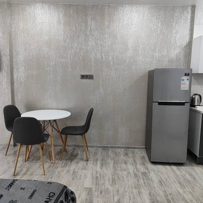 Location d'un studio lumineux, 42 m², Batoumi, Géorgie