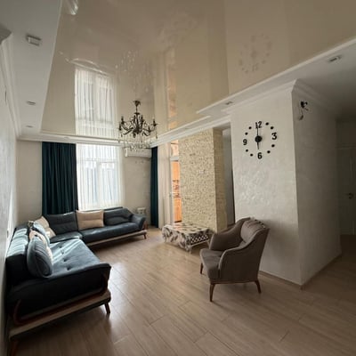 Geräumige Wohnung 85m² zur Miete in Stadionnähe, Batumi, Georgien