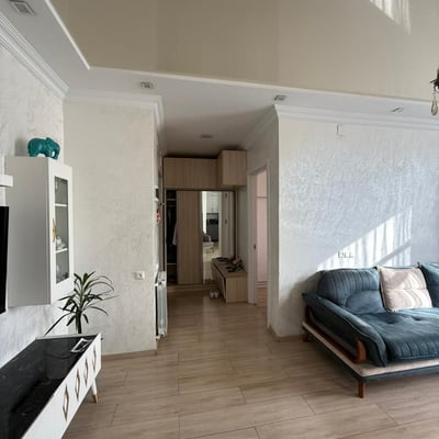 Geräumige Wohnung 85m² zur Miete in Stadionnähe, Batumi, Georgien