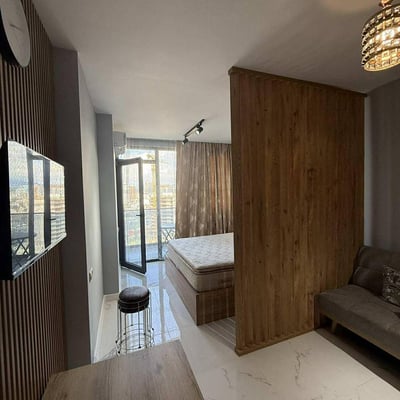 Helles Studio 30m² zur Miete in Meeresnähe, Batumi, Georgien