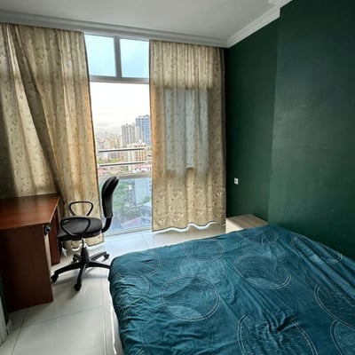 Apartamento acogedor 60m² en alquiler, Batumi, Georgia