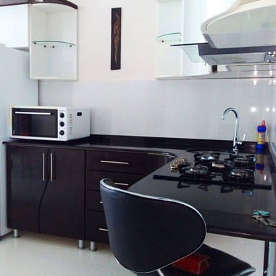 Apartamento confortable 65m² con balcón en alquiler, Batumi, Georgia