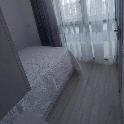 Apartamento acogedor 50m² con balcón en alquiler, Batumi, Georgia