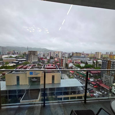 Cozy and spacious 3-bedroom apartment for rent, Batumi, Georgia