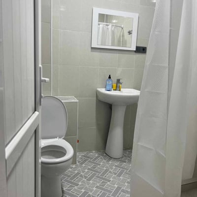 Gemütliche Wohnung 49m² mit Balkon zur Miete, Batumi, Georgien