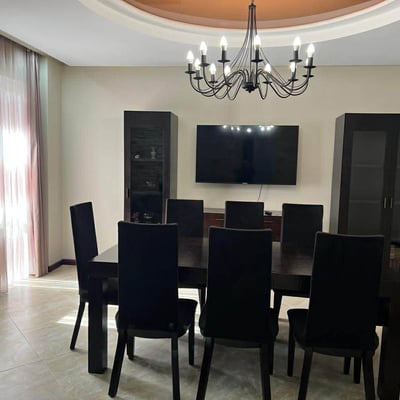 Appartement spacieux 147m² à louer près du parc, Batoumi, Géorgie