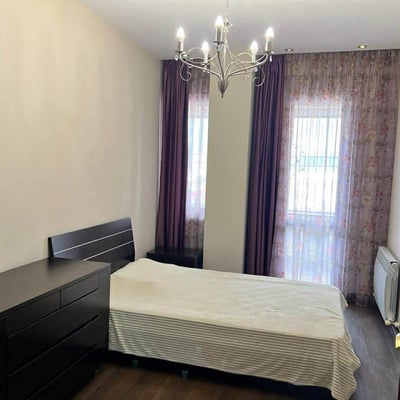 Apartamento espacioso 147m² en alquiler cerca del parque, Batumi, Georgia