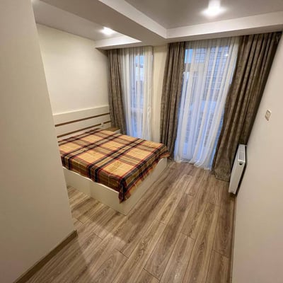 Apartamento luminoso 40m² con aparcamiento en alquiler, Batumi, Georgia