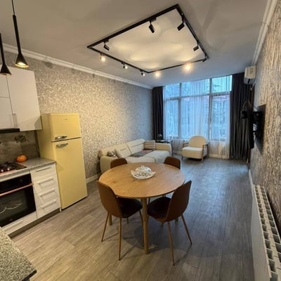 Аренда светлой квартиры 67м², Батуми, Грузия