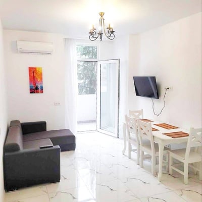 Apartamento acogedor 60m² en alquiler, Batumi, Georgia
