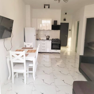 Apartamento acogedor 60m² en alquiler, Batumi, Georgia
