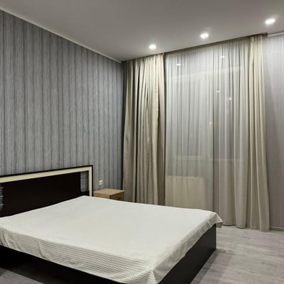 Appartement lumineux et spacieux 85m² à louer, Batoumi, Géorgie