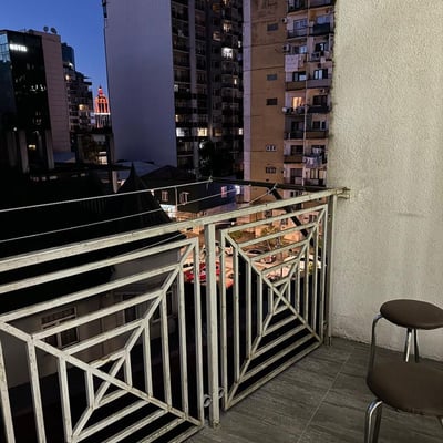 Appartement lumineux et spacieux 85m² à louer, Batoumi, Géorgie