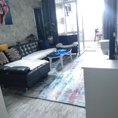 Аренда просторной квартиры 85м² с балконом, Батуми, Грузия
