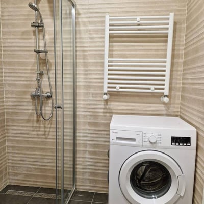 Spacious Apartment 90m² for Rent, Batumi, Georgia