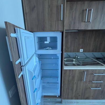 Spacious Apartment 90m² for Rent, Batumi, Georgia