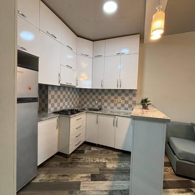 Appartement moderne 57m² à louer près du parc, Batoumi, Géorgie