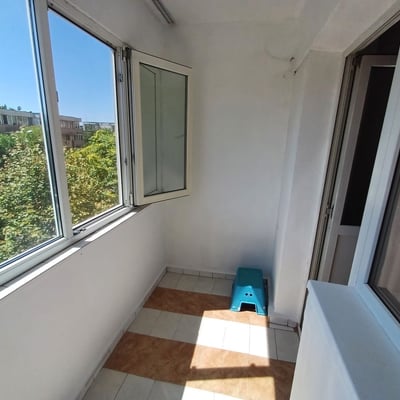 Alquiler de un acogedor apartamento de 3 habitaciones, 70 m², Rahova, Bucarest, Rumanía