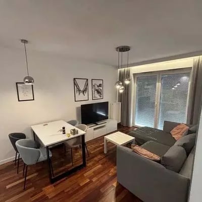 Alquiler a largo plazo apartamento de 3 habitaciones con terraza de 50 m², distrito de Jagodno, Breslavia, Polonia