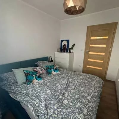 Long-term rental in Wrocław: 3-room apartment, 50 m², with large balcony in Tarnogaj district