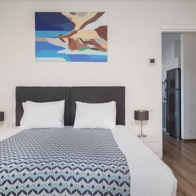 Miete einer stilvollen Wohnung mit Meer- und Boulevardblick, 75 m², Batumi, Georgien