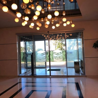 Alquiler de un estudio con vistas panorámicas al mar y al bulevar, 30 m², Batumi, Georgia