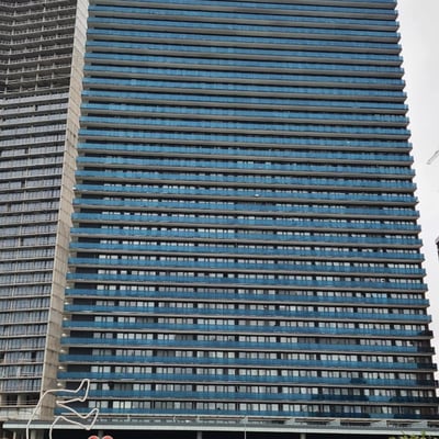 Alquiler de un estudio con vistas panorámicas al mar y al bulevar, 30 m², Batumi, Georgia