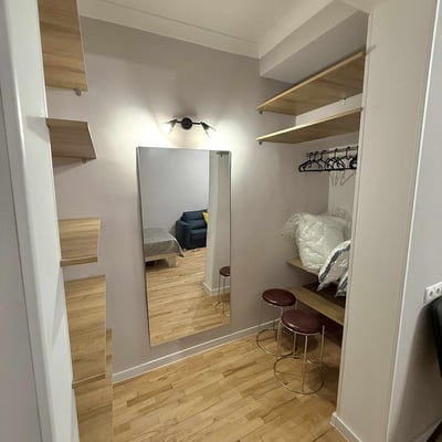 Location d’un appartement propre et cosy, 50 м², Chughureti, Tbilissi, Géorgie