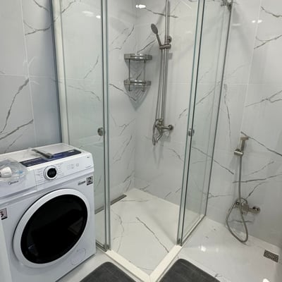 Alquiler de moderno apartamento amueblado, 58 m², Tbilisi, Georgia