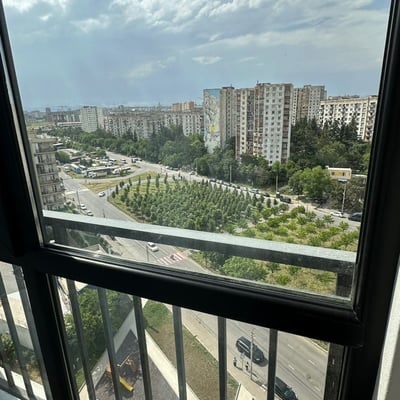 Alquiler de moderno apartamento amueblado, 58 m², Tbilisi, Georgia