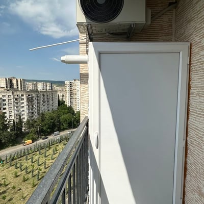 Alquiler de moderno apartamento amueblado, 58 m², Tbilisi, Georgia