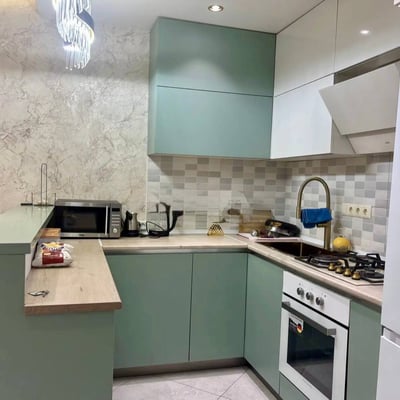 Сдаётся в аренду уютная и меблированная квартира (66 м²) в Батуми