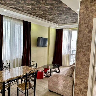 Zu vermieten: Helles 44 m² Apartment in Meeresnähe, Batumi, Georgien