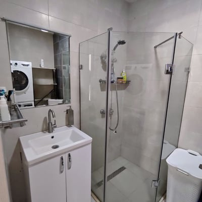 Long-term rental of a spacious apartment close to the sea in White Sails, Batumi, Georgia