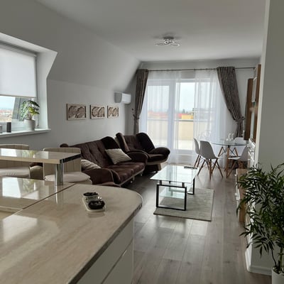 Cozy apartment with panoramic mountain view and terrace for rent, Râșnov, Brașov, Romania