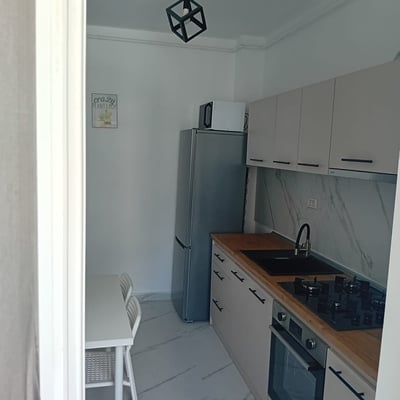 Cozy apartment for rent with parking in Sector 6, Bucharest