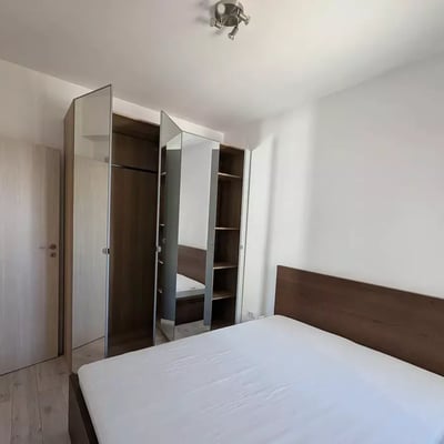 Долгосрочная аренда 2-комнатной квартиры, 40 м², Militari, сектор 6, Бухарест, Румыния