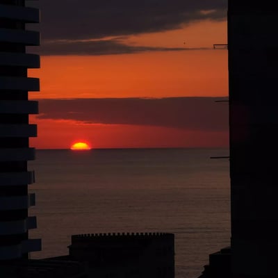 Location longue durée d’un appartement 5 pièces 90 m², quartier Khimshiashvili, Batoumi, Géorgie