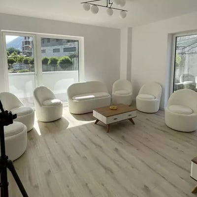 Долгосрочная аренда 2-комнатной квартиры, 65 м², в Брашове, Румыния